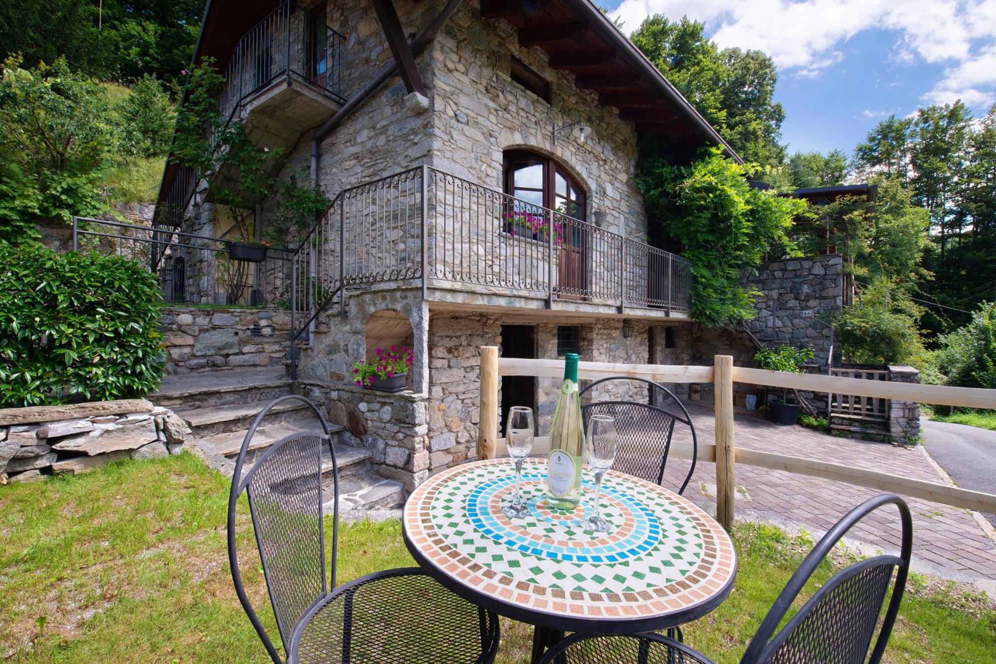 Farmhouse Of Grandfather Chek Bellagio Exterior foto